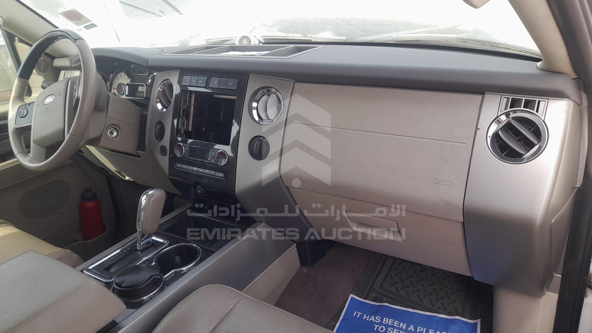 2014 FORD EXPEDITION VIN: 1FMJU2A55EEF47298