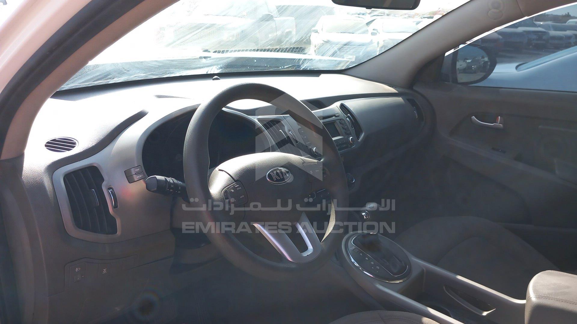 2014 KIA SPORTAGE VIN: KNAPB8128E7485491