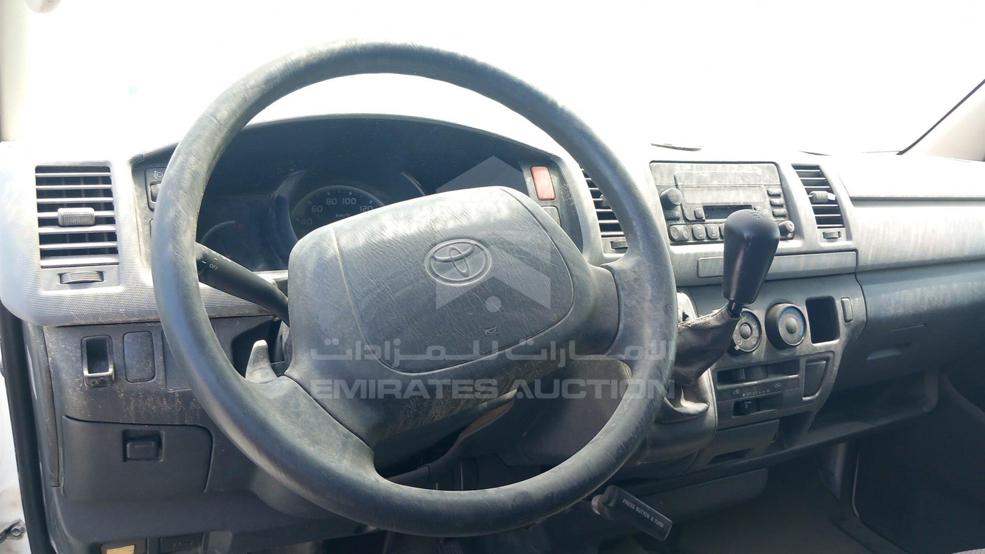 2011 TOYOTA HIACE VIN: JTFHX02P2B0063412