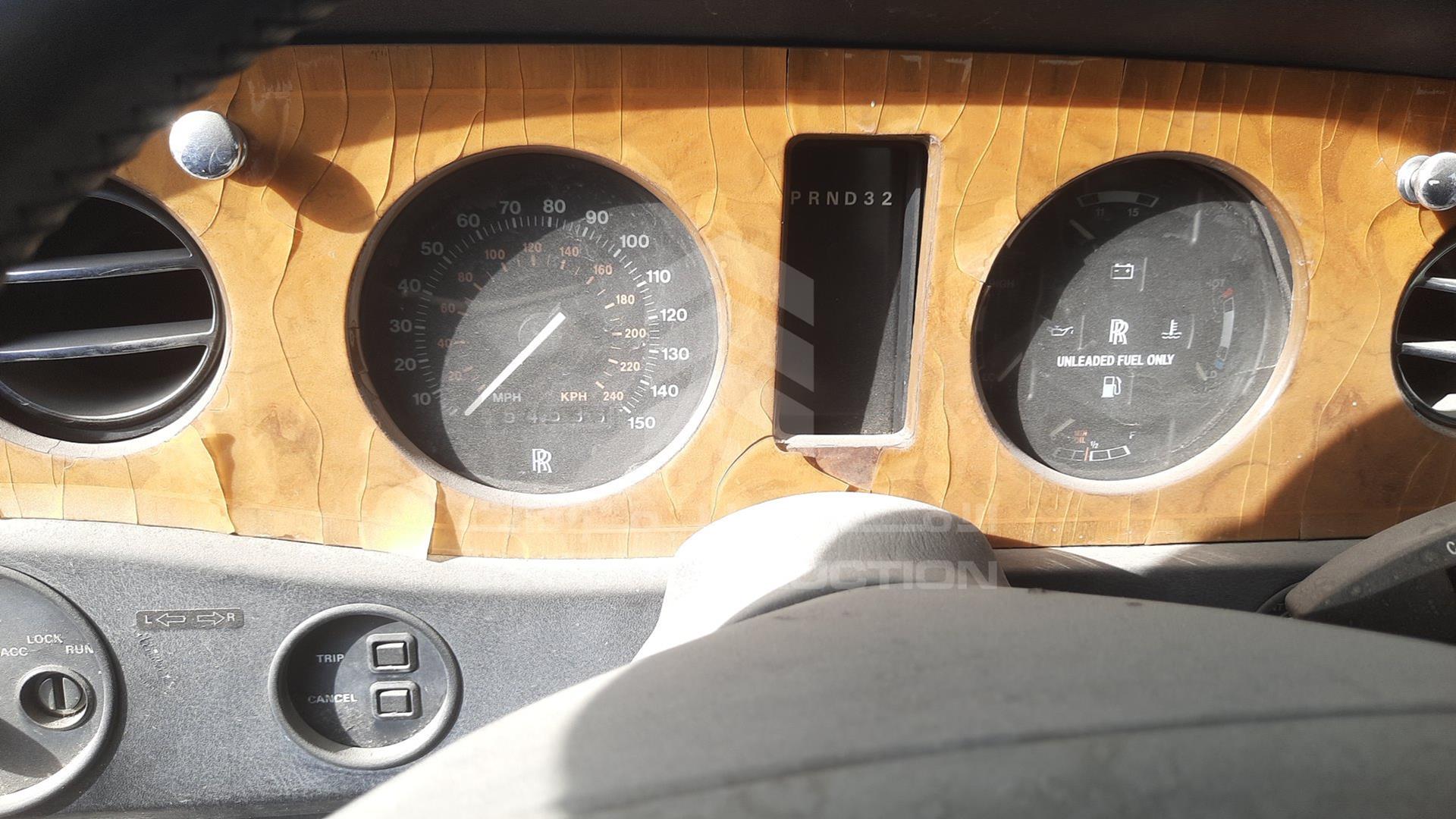 1993 ROLLS-ROYCE SILVER VIN: SCAZN02D7PCX46230