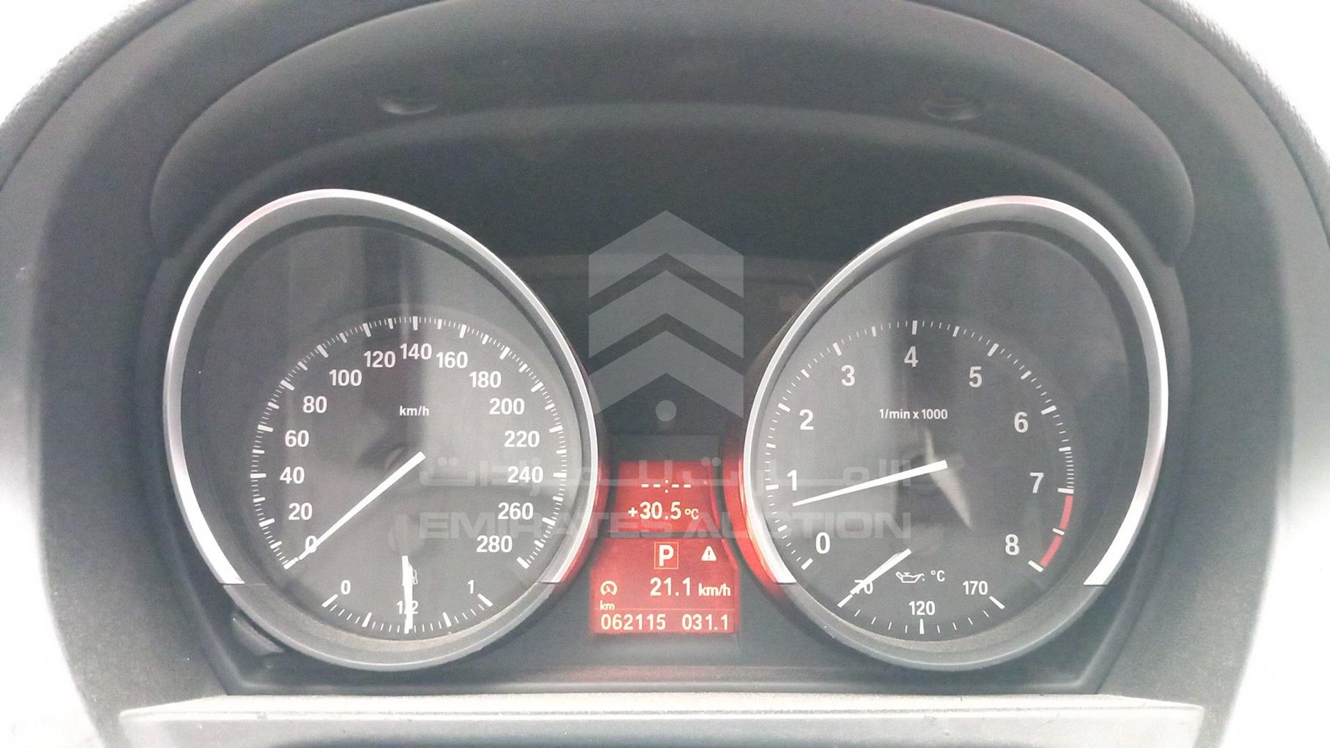 2015 BMW Z4 VIN: WBALL1103FJ664642