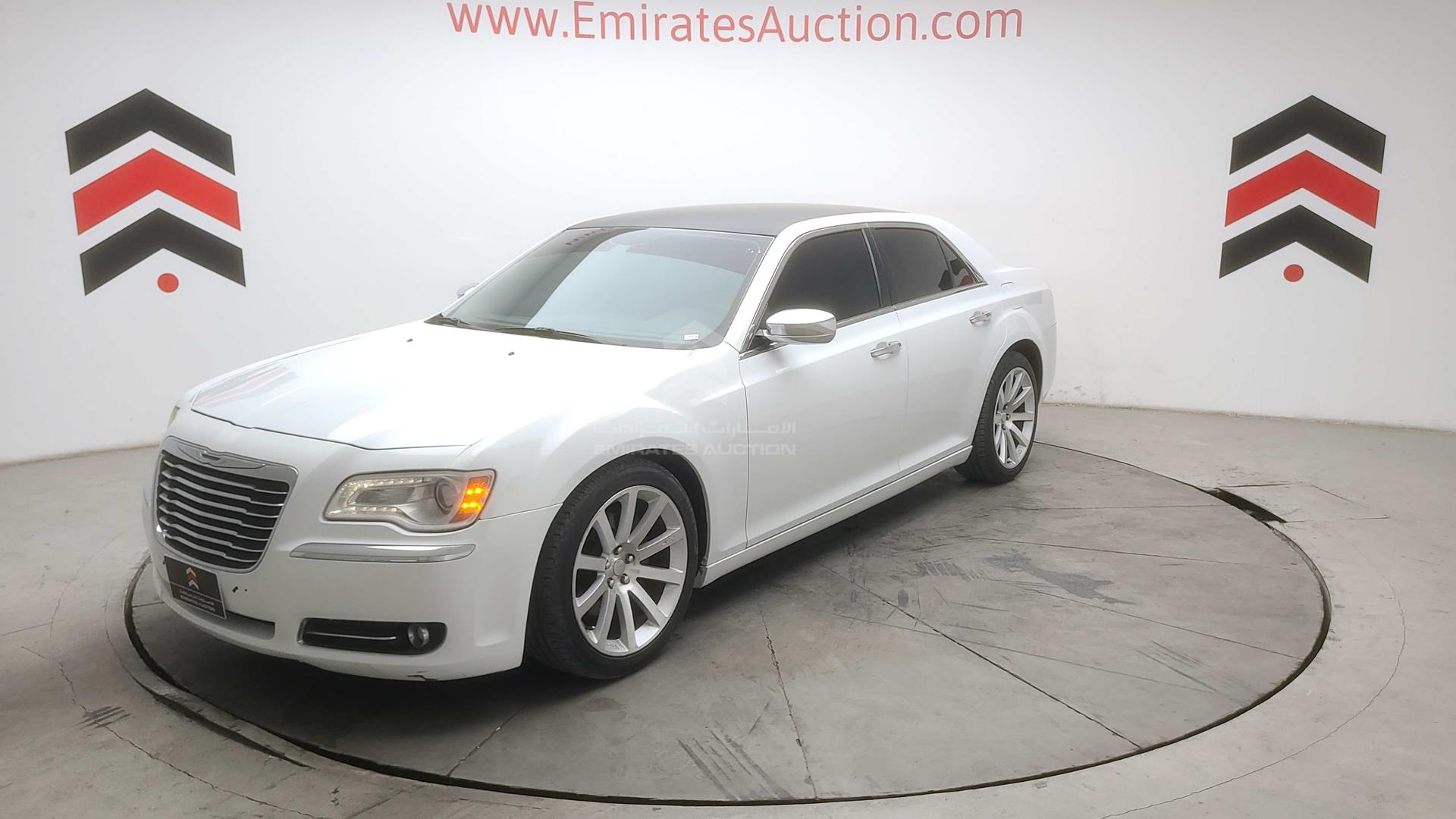 2013 CHRYSLER 300 C VIN: 2C3CCAET8DH644333