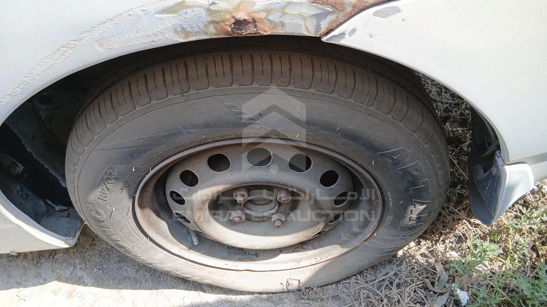2005 Toyota Corolla - Scrap without document — Rear Left Tyre — Photo 33