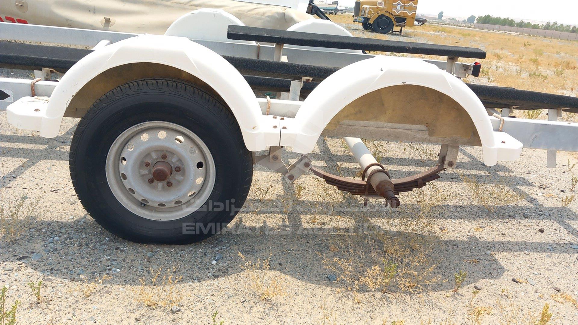 2020 TRAILER LOCAL VIN: D088359DXBTRAILER