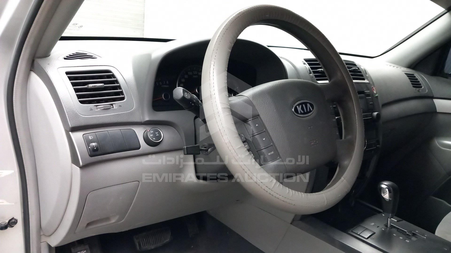 2012 KIA MOHAVE VIN: KNAKN8112C5073262