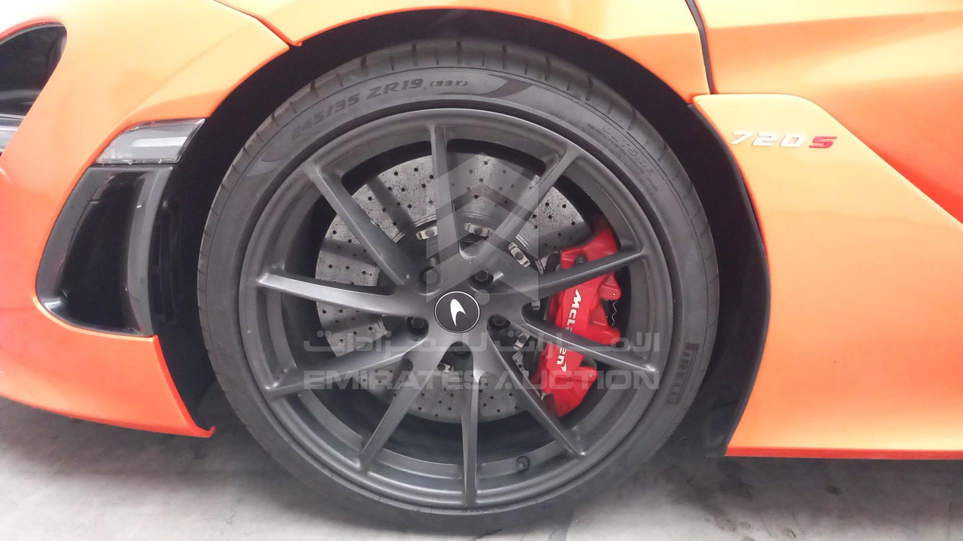2019 MCLAREN 720S VIN: SBM14DCB9KW002513