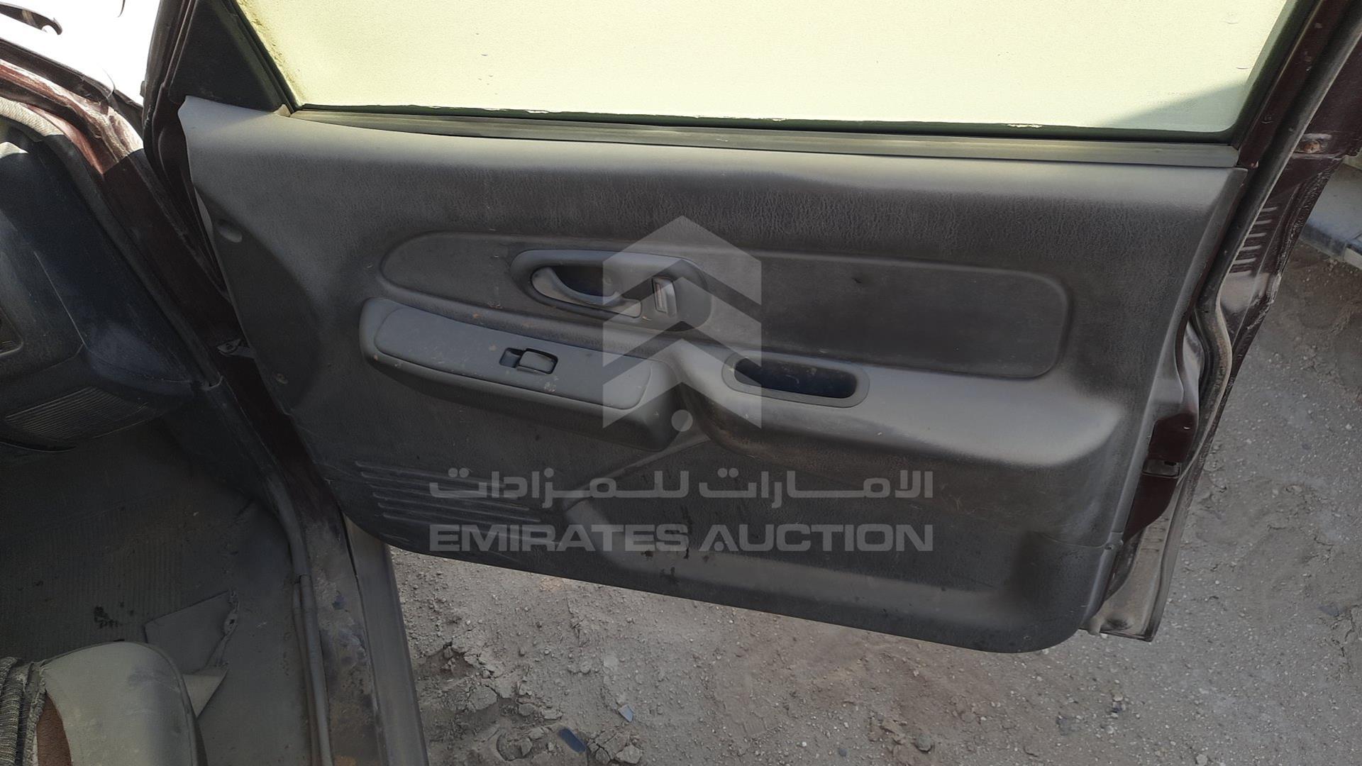 2002 MITSUBISHI L 200 VIN: MMBJNK6402D019099