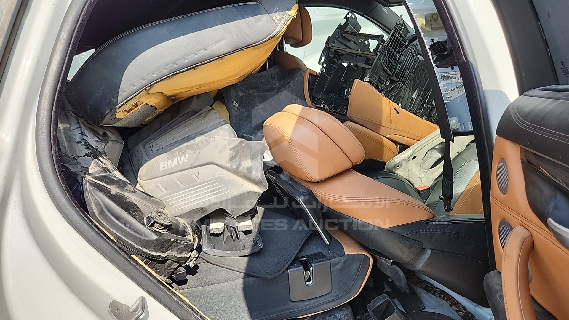 2015 BMW X6 VIN: WBAKU6102F0G58264