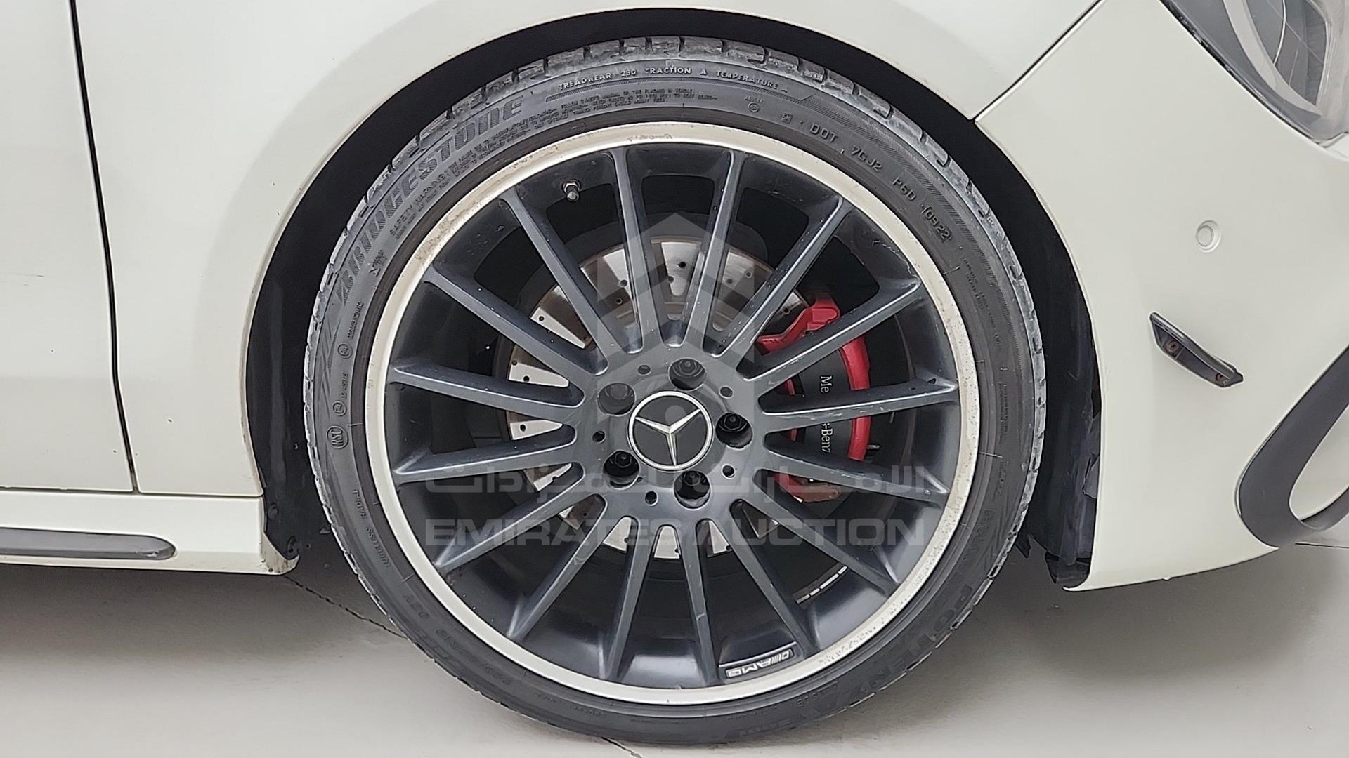 2015 MERCEDES CLA 250 VIN: WDDSJ4GB7FN183581