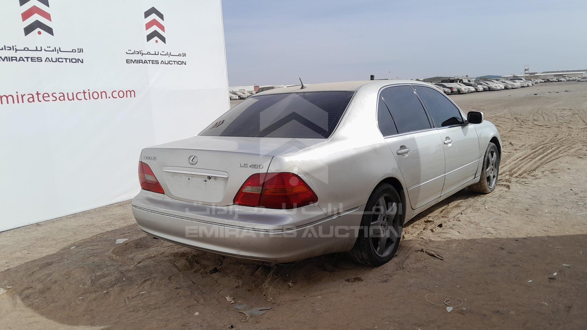2002 LEXUS LS 430 VIN: JTHBN30F320069945