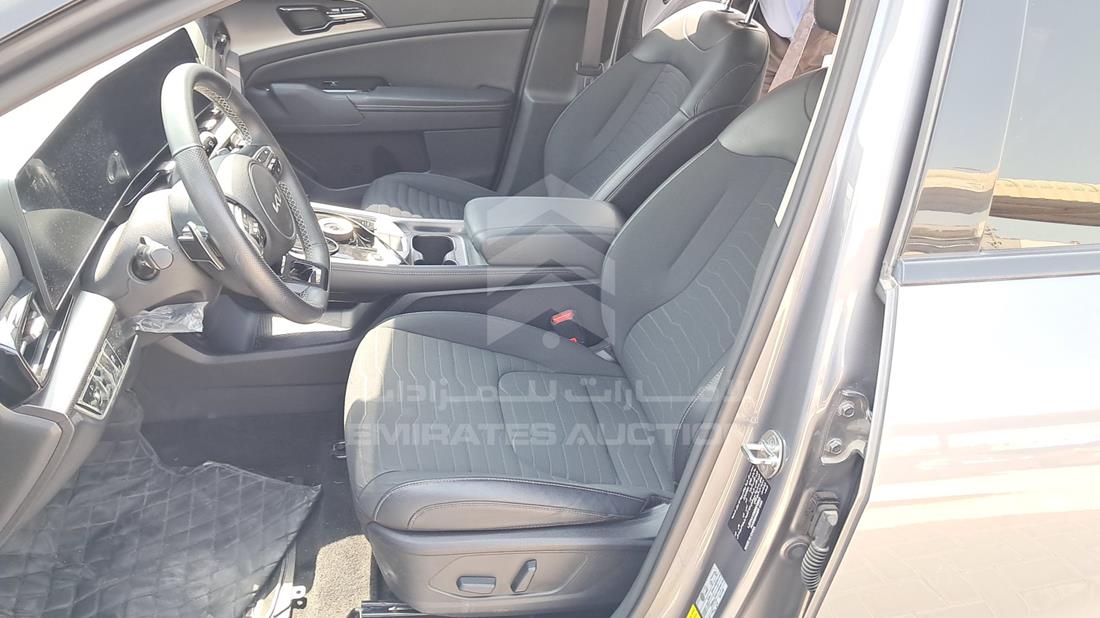 2025 Kia Sportage — Front Left Driver Seat View — Photo 12