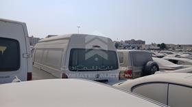 Toyota Hiace - Scrap without document — Rear Left Angle — Photo 5 — Thumbnail