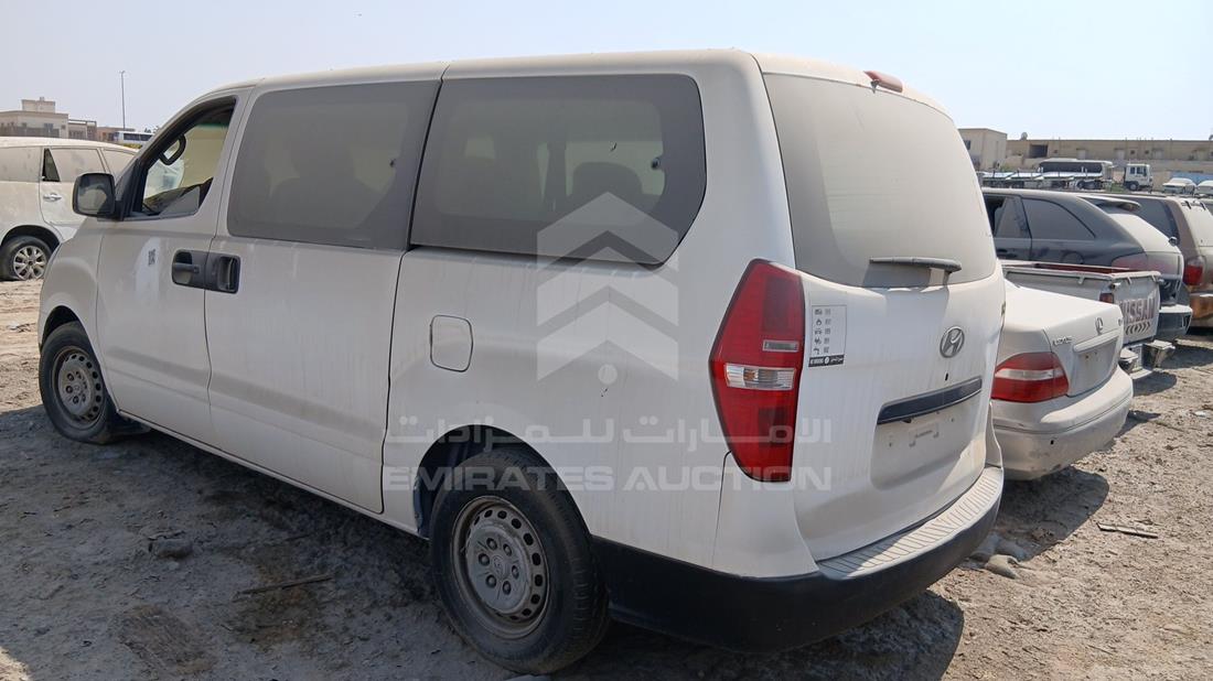 2012 Hyundai H1 — Rear Left Angle — Photo 6