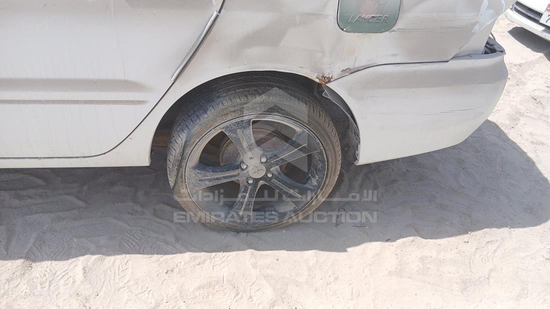 ميتسوبيشي لانسر 2009 — الإطار الخلفي الأيسر — صورة 31