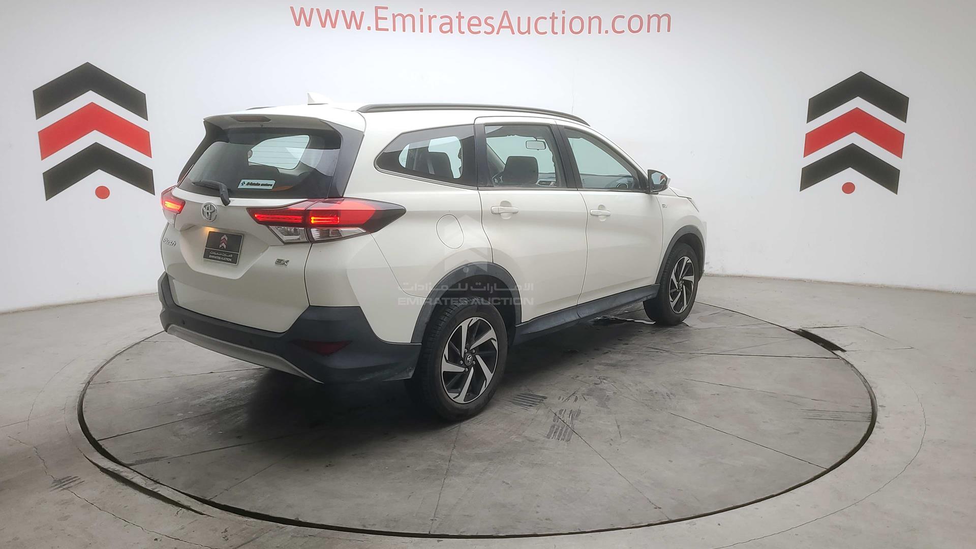 2019 TOYOTA RUSH VIN: MHKEF8BF9KK004985
