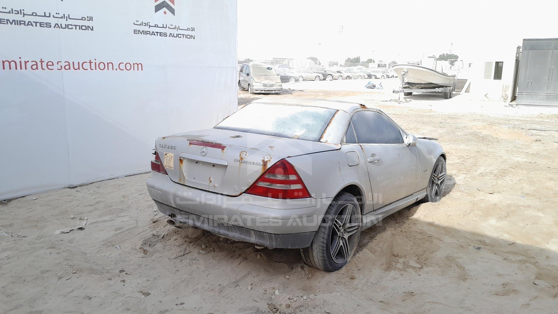 2001 MERCEDES SLK230 VIN: WDBKK49F61F206986