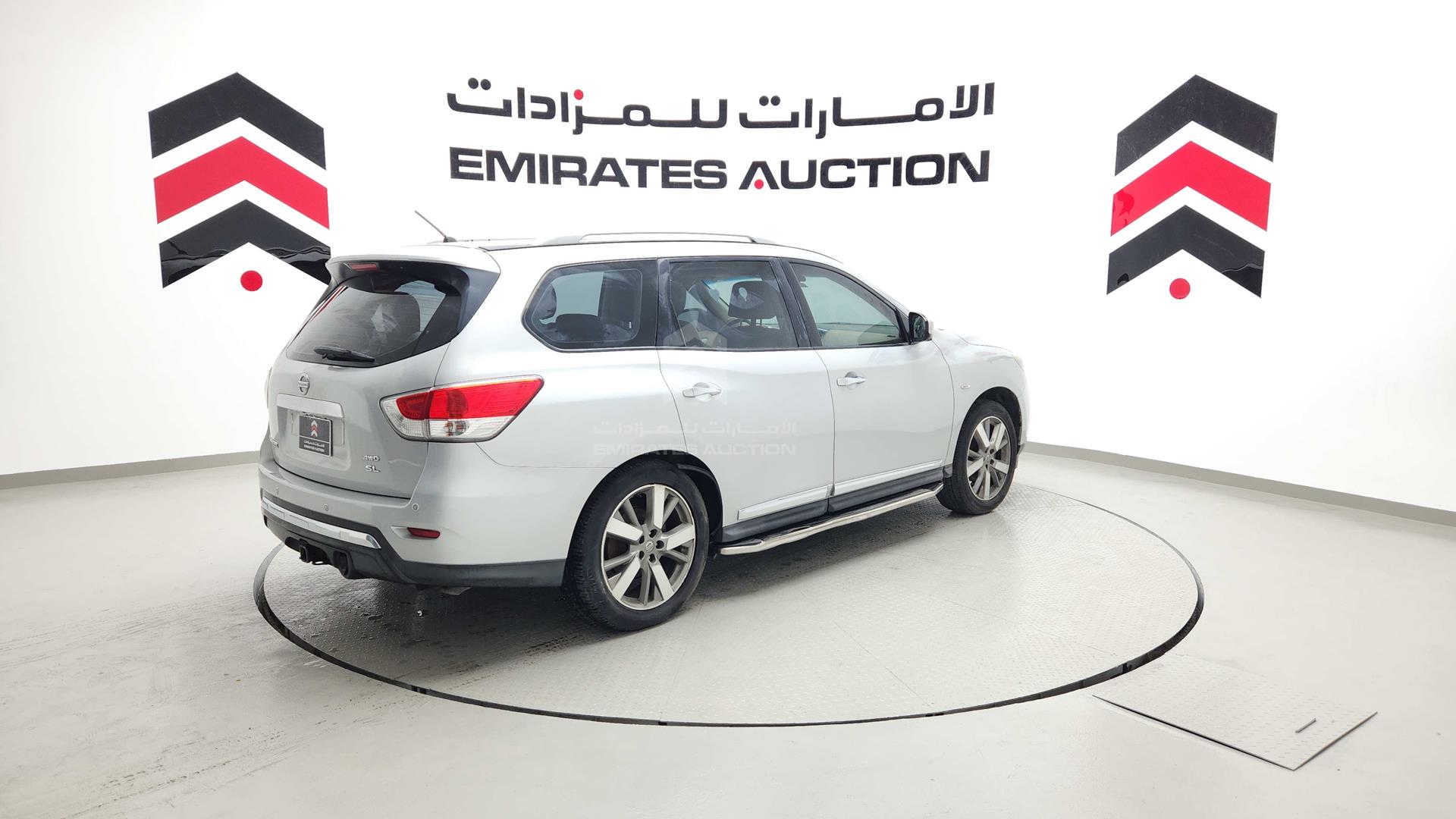 2015 NISSAN PATHFINDER VIN: 5N1AR2MM8FC628006