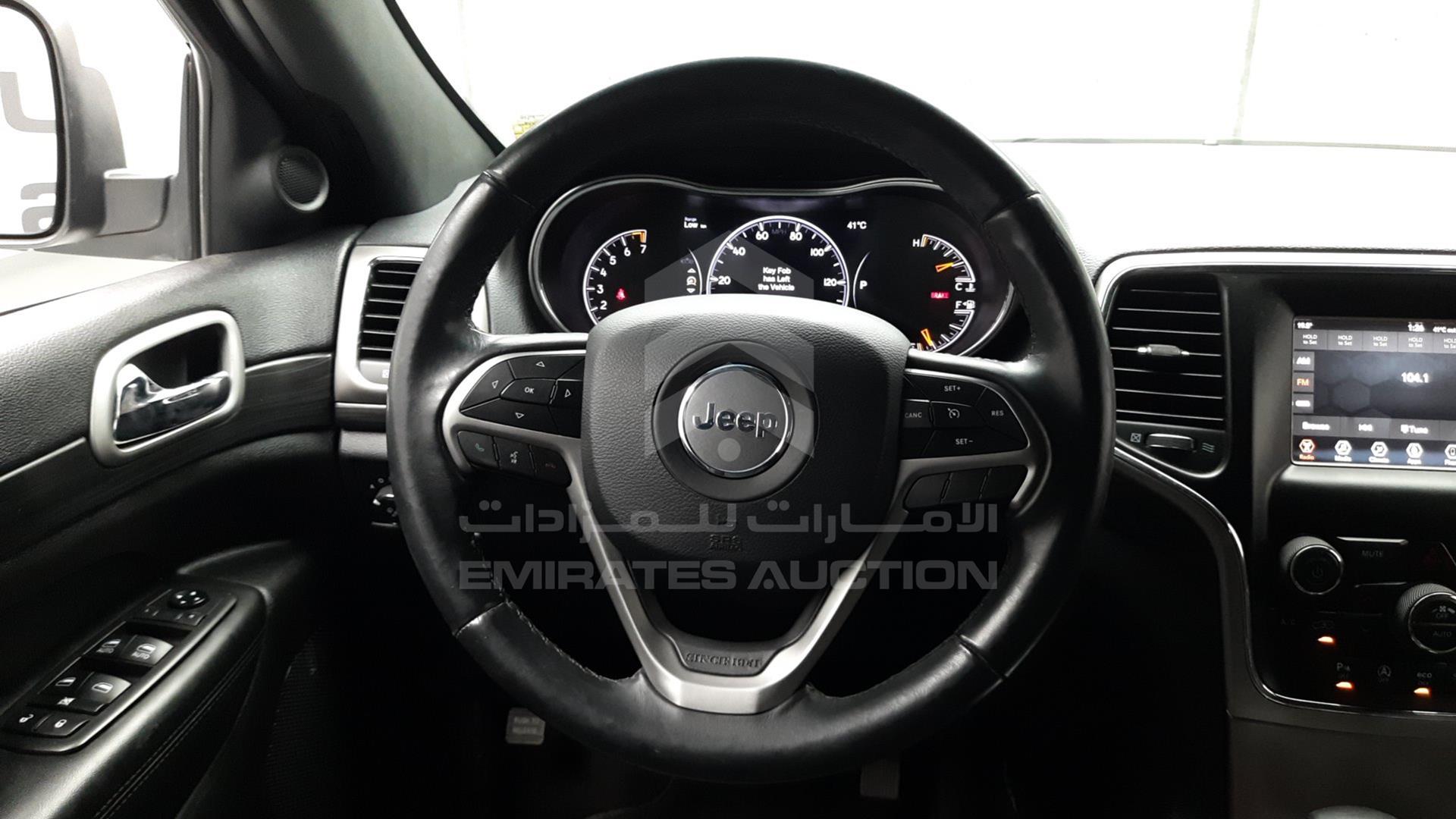 2019 JEEP GRAND CHEROKEE VIN: 1C4RJFAG5KC526788