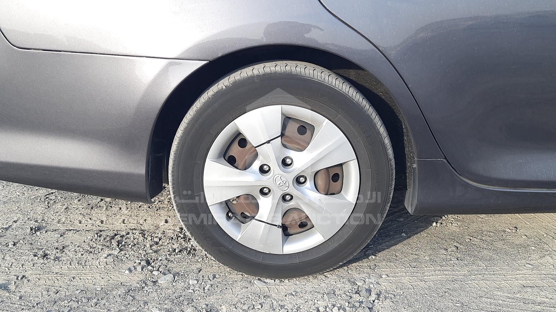 2015 TOYOTA CAMRY VIN: 6T1BF9FK0FX569872