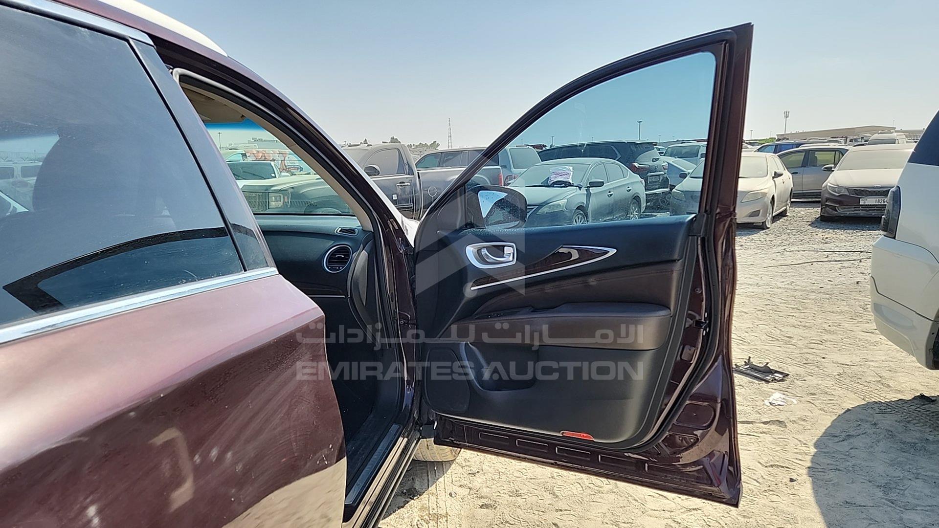 2013 INFINITI JX 35 VIN: 5N1AL0MM2DC341327