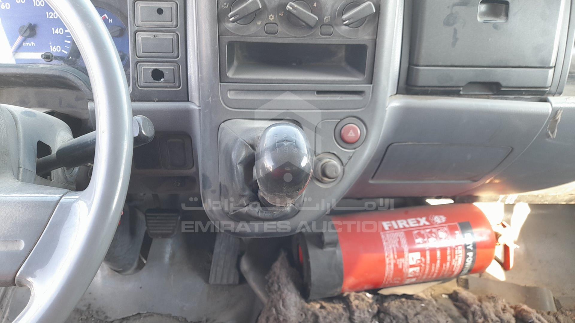 2005 MITSUBISHI CANTER VIN: JL7BFE1J35K011696