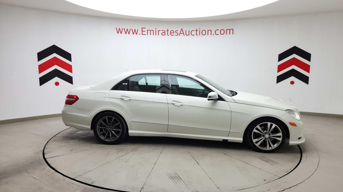 مرسيدس E 350 2010 — الجانب الأيمن — صورة 40