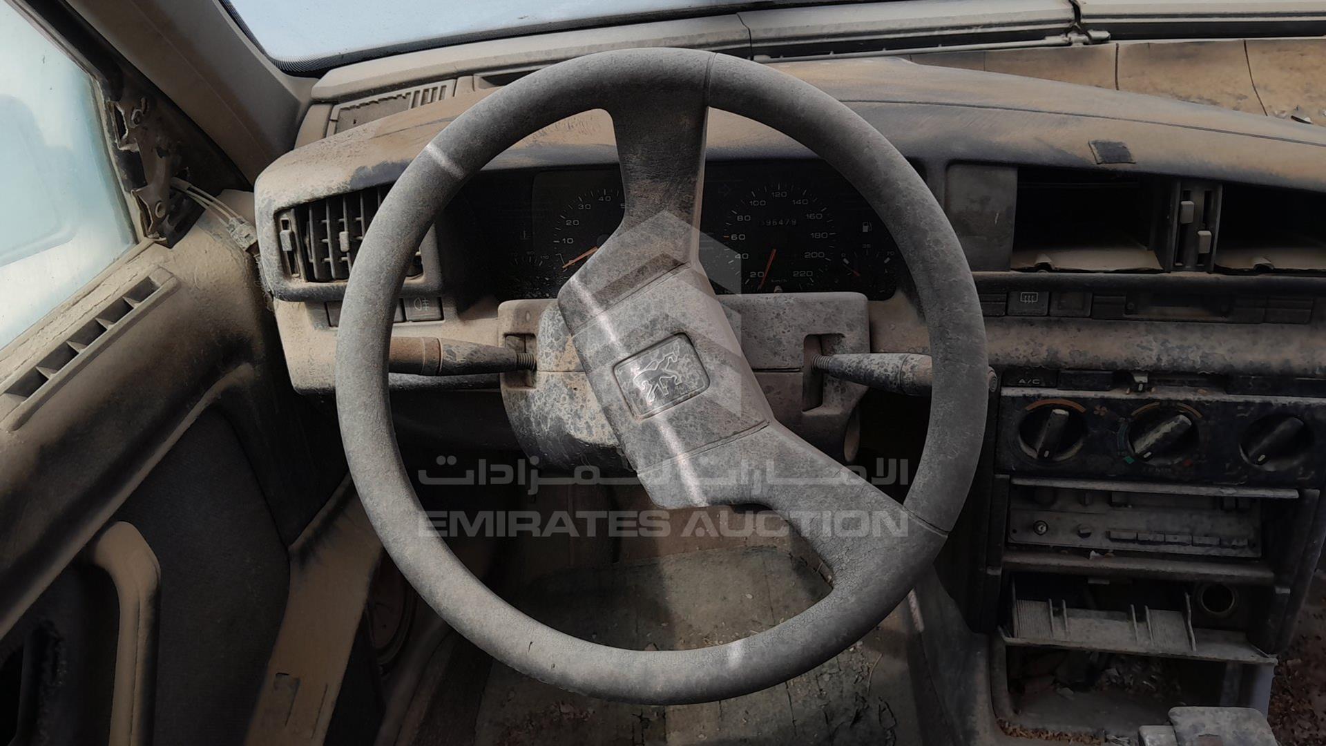 0 PEUGEOT 405 VIN: VF315BD2408730684