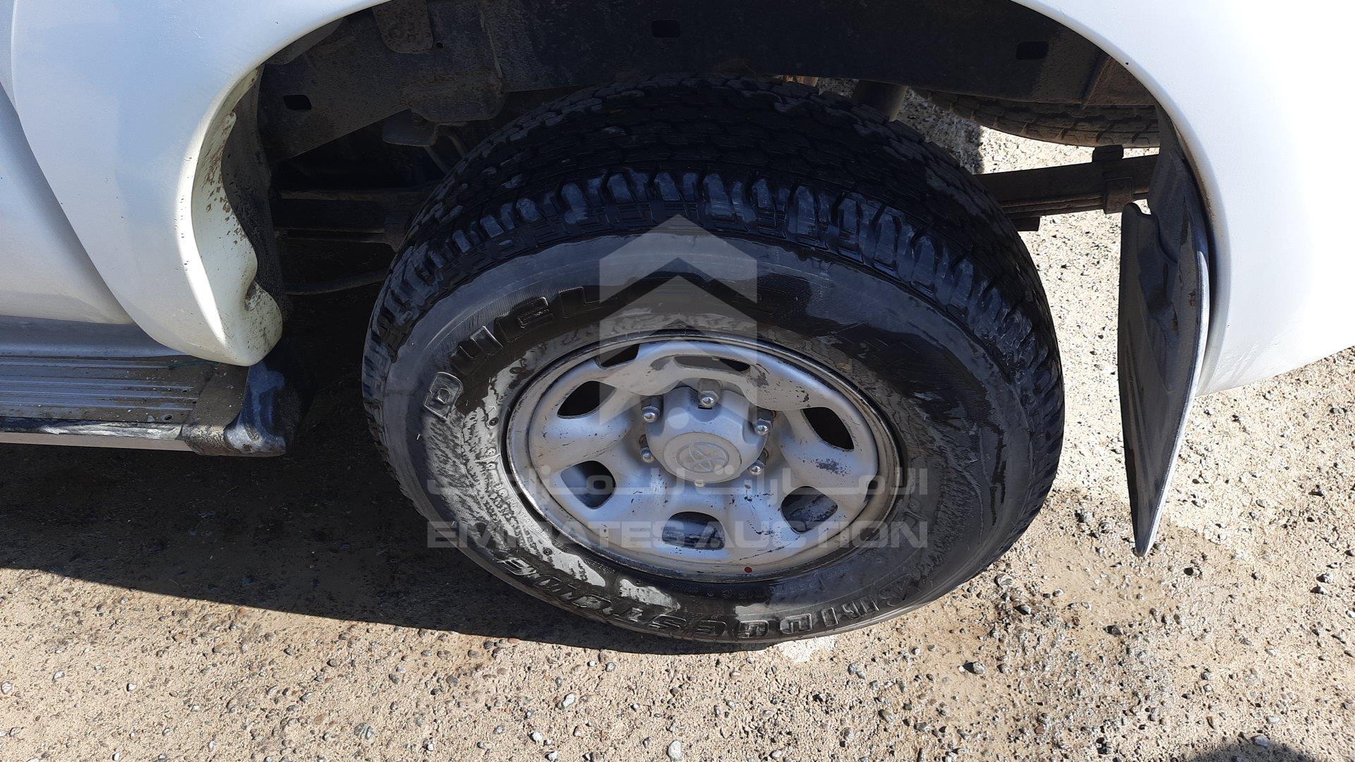 MR0FR22G8F0794777 - 2015 Toyota Hilux - #378999
