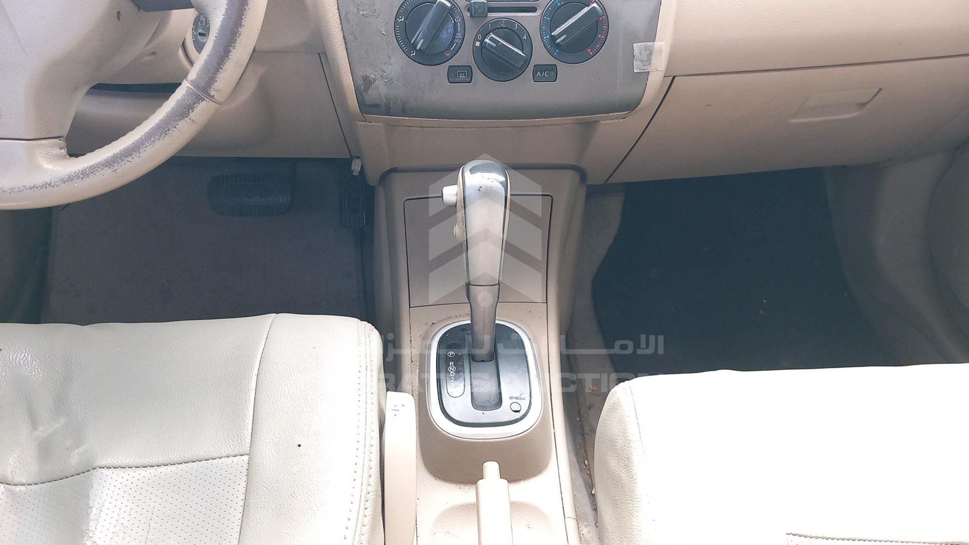 2011 NISSAN TIIDA VIN: 3N1BC1A80BL384686