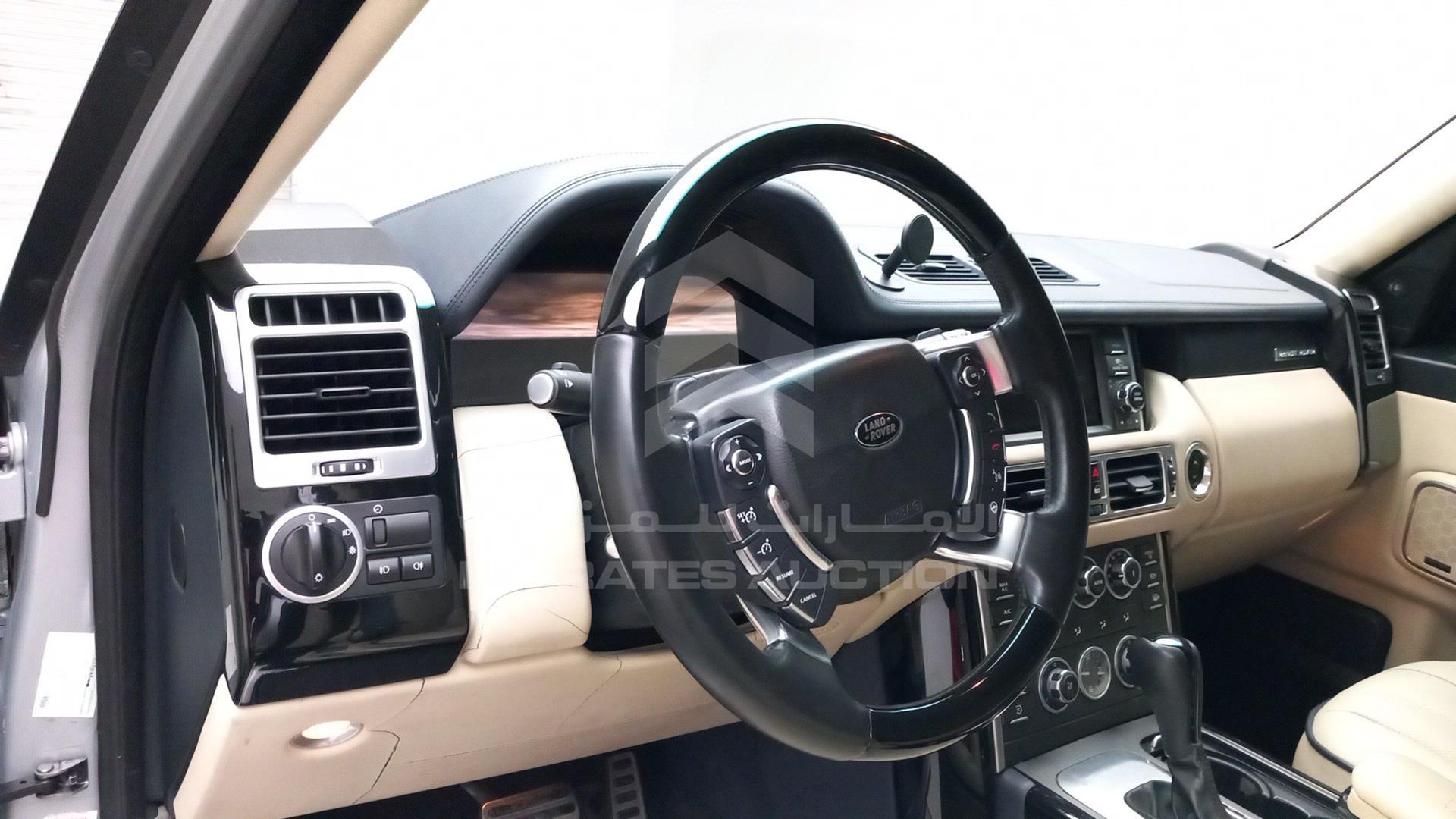 2010 RANGE ROVER VOGUE VIN: SALLMAME4AA319445