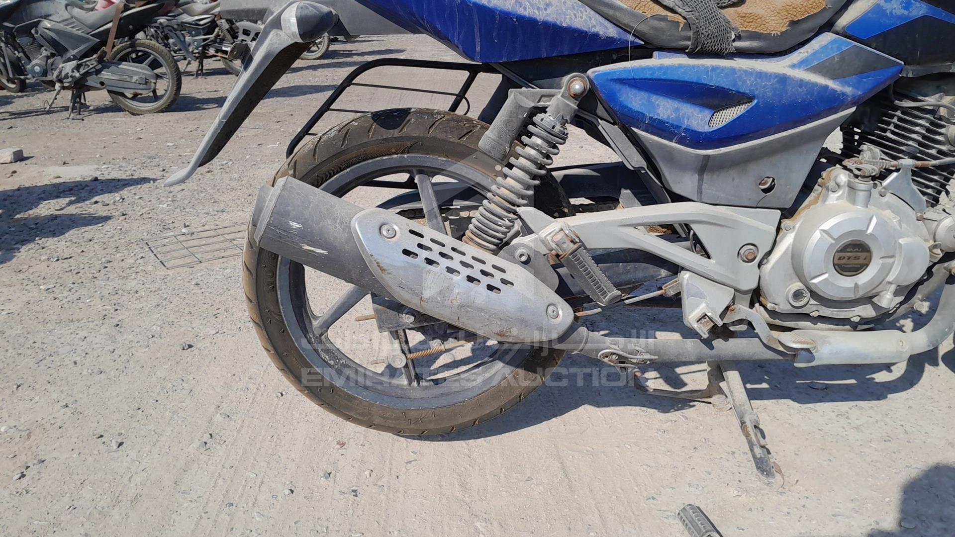 2015 BAJAJ 180 CC VIN: MD2A12DZ2FCD56265