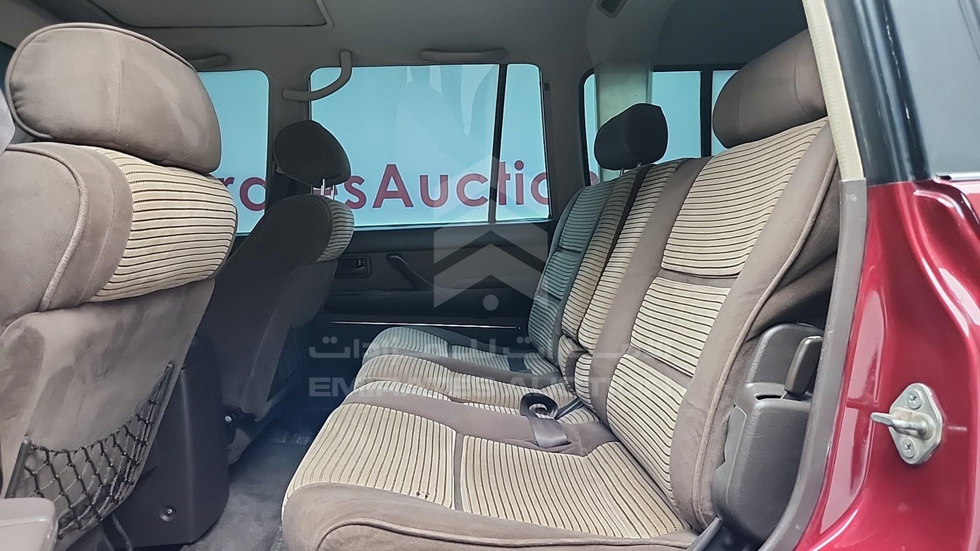 1990 TOYOTA LAND CRUISER VIN: FJ800000117