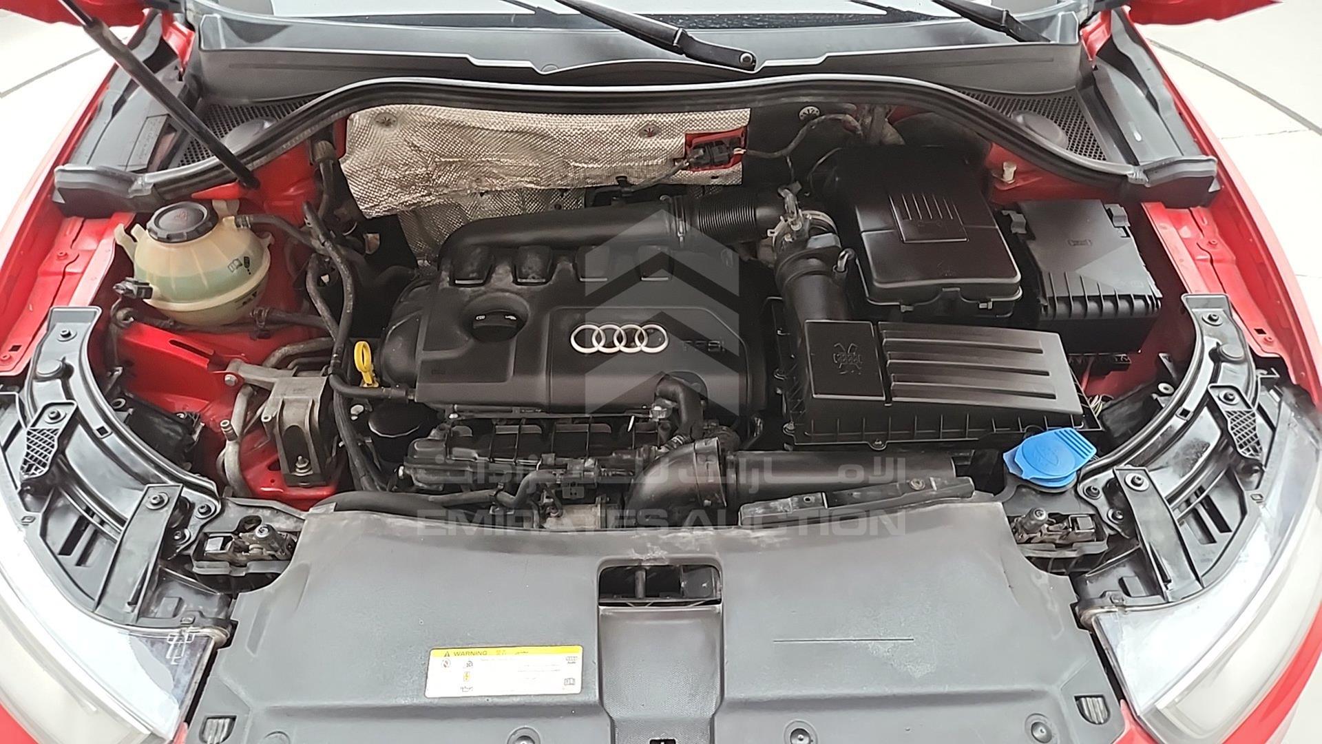 2014 AUDI Q3 VIN: WA1DFAFS4ER000370