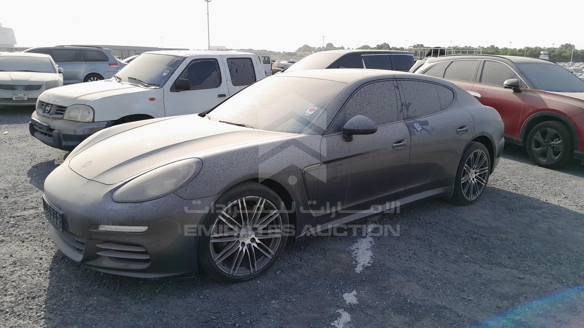 2015 PORSCHE PANAMERA VIN: WP0ZZZ97ZFL006437