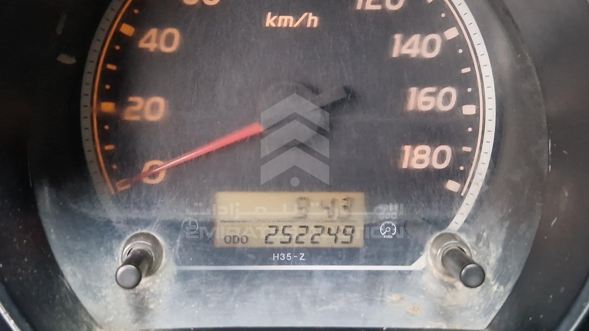 2009 TOYOTA HIACE VIN: JTGJX02P590021694
