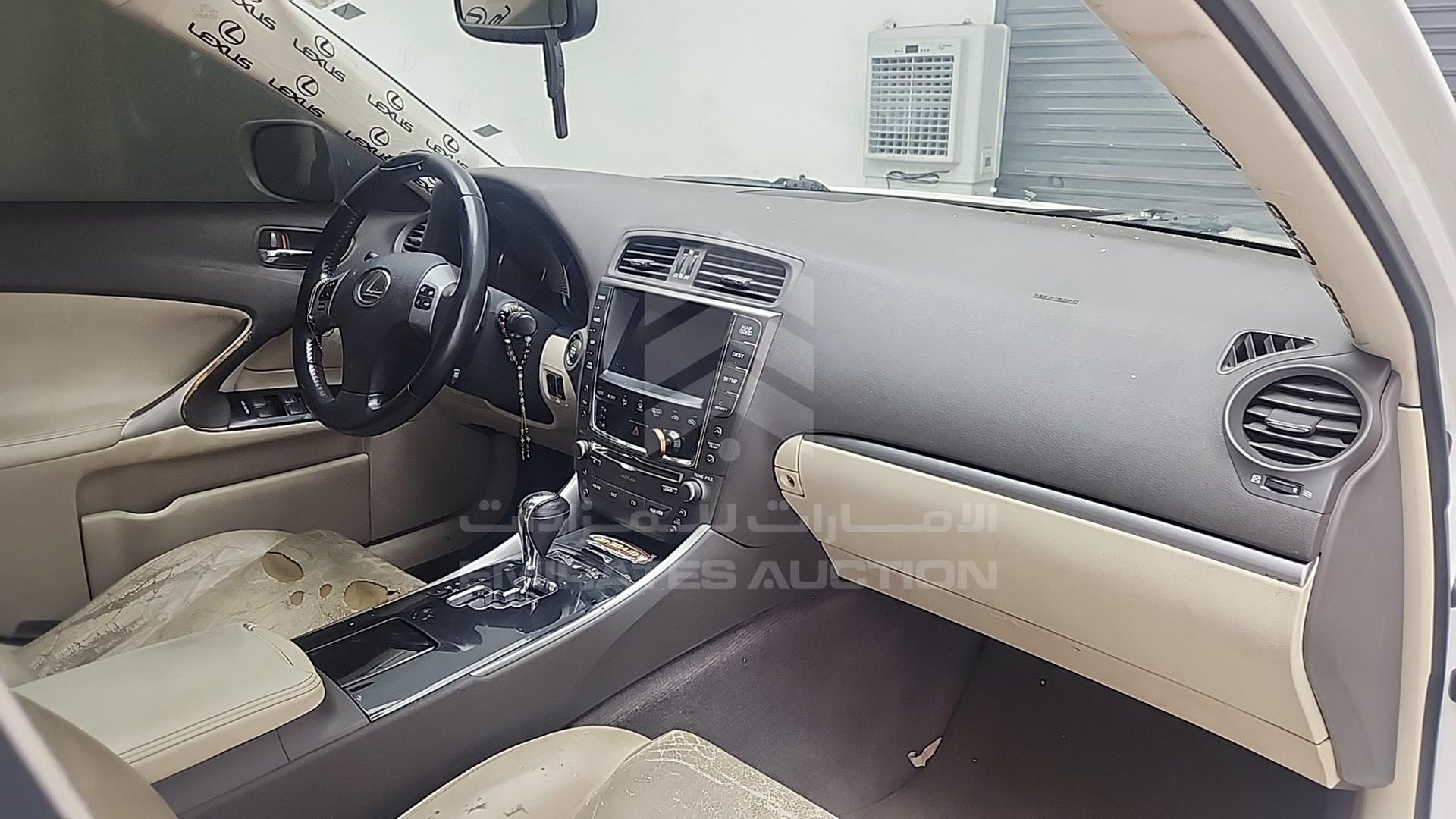 2011 LEXUS IS 250 VIN: JTHCF5C29B2035244