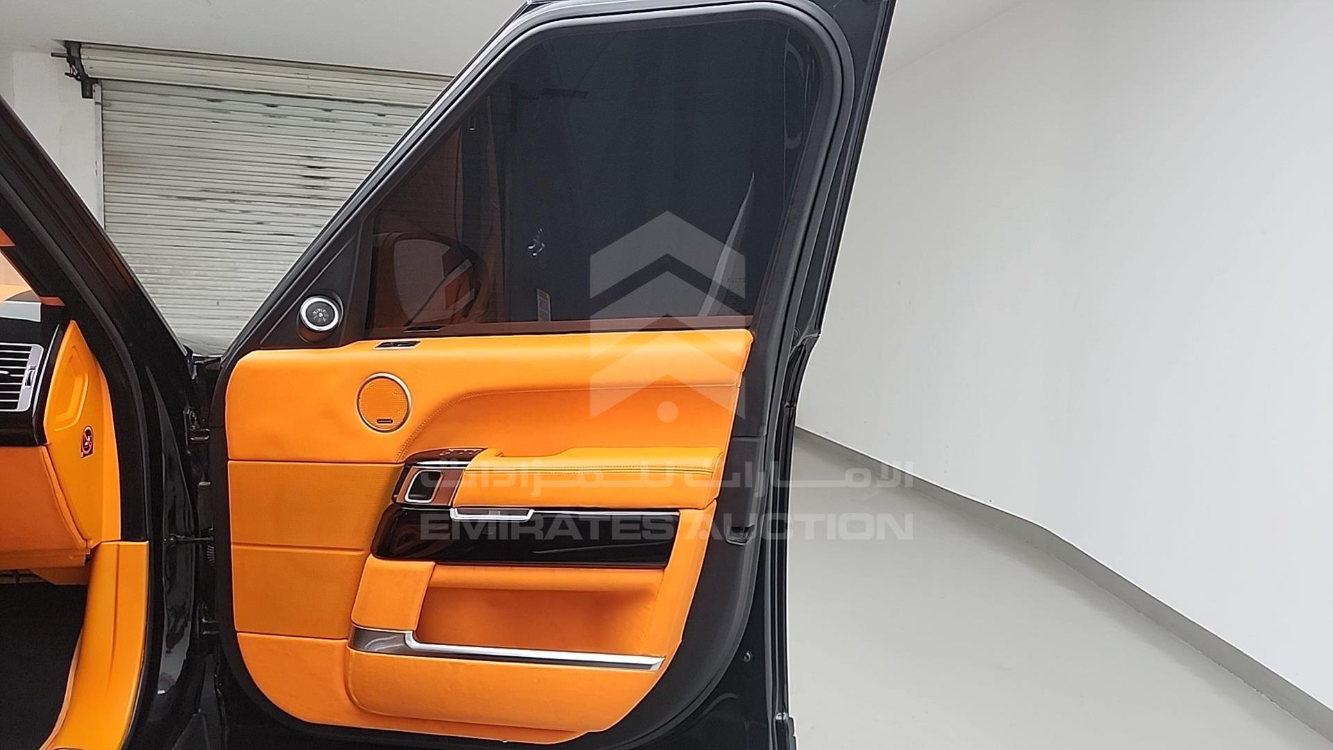 2017 RANGE ROVER VOGUE VIN: SALGV5FE4HA357017