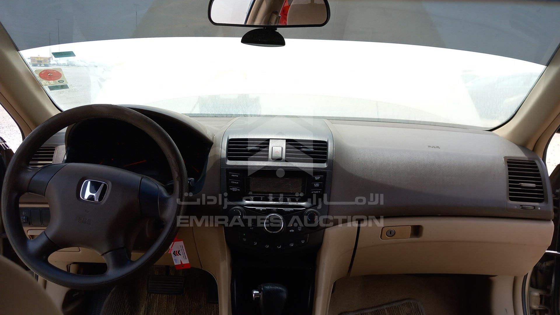 2005 HONDA ACCORD VIN: JHMCM56525C407498
