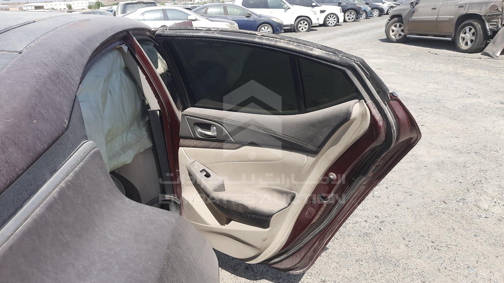 2016 NISSAN MAXIMA VIN: 1N4AA6AP0GC422364