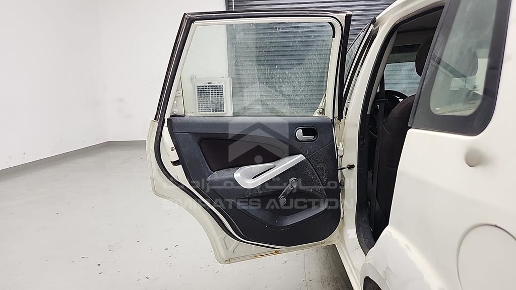 MAJTJ21D6BAS61062 - 2011 FORD FIGO - #512760