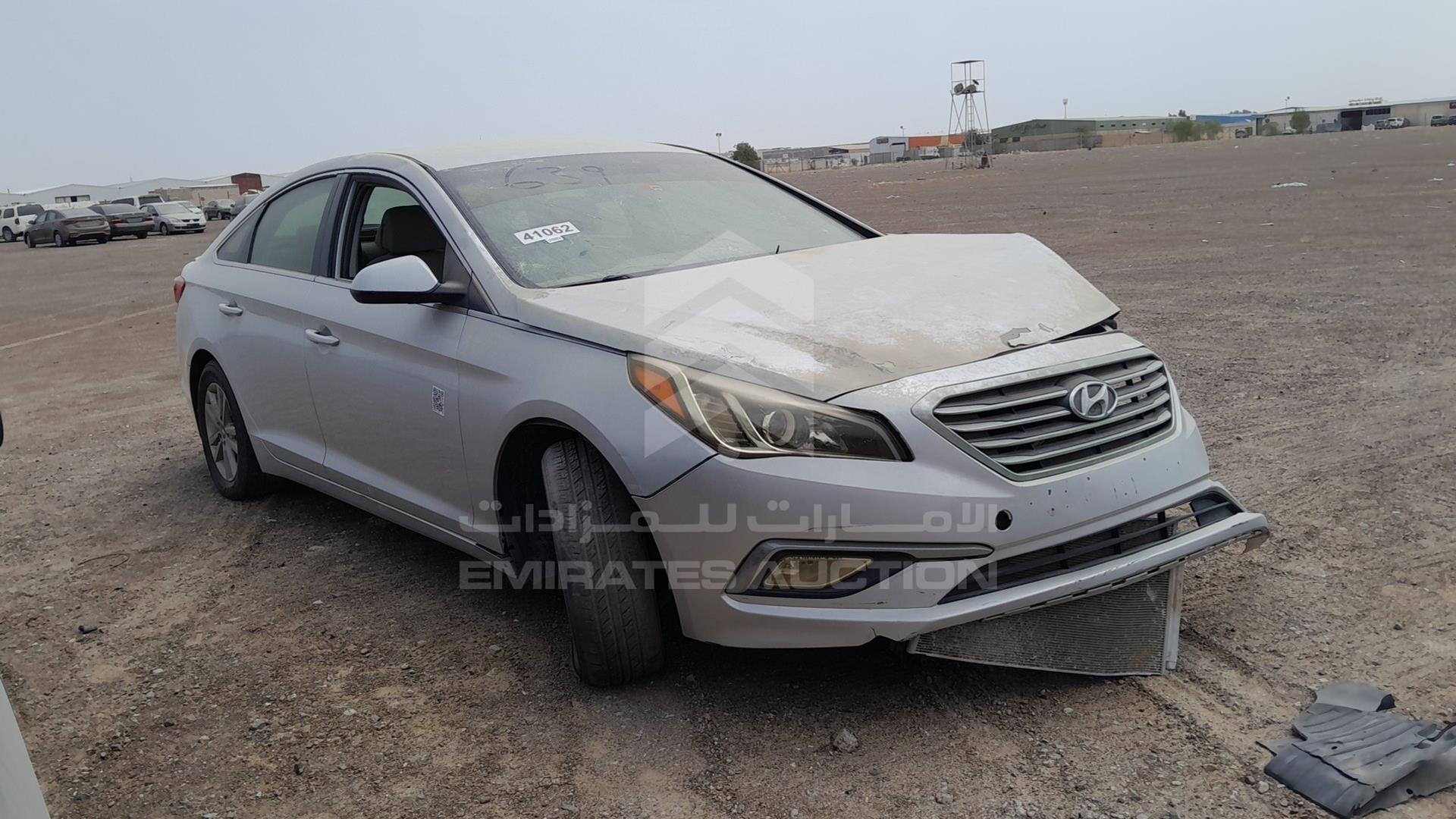 2015 HYUNDAI SONATA VIN: 5NPE24AF3FH001682