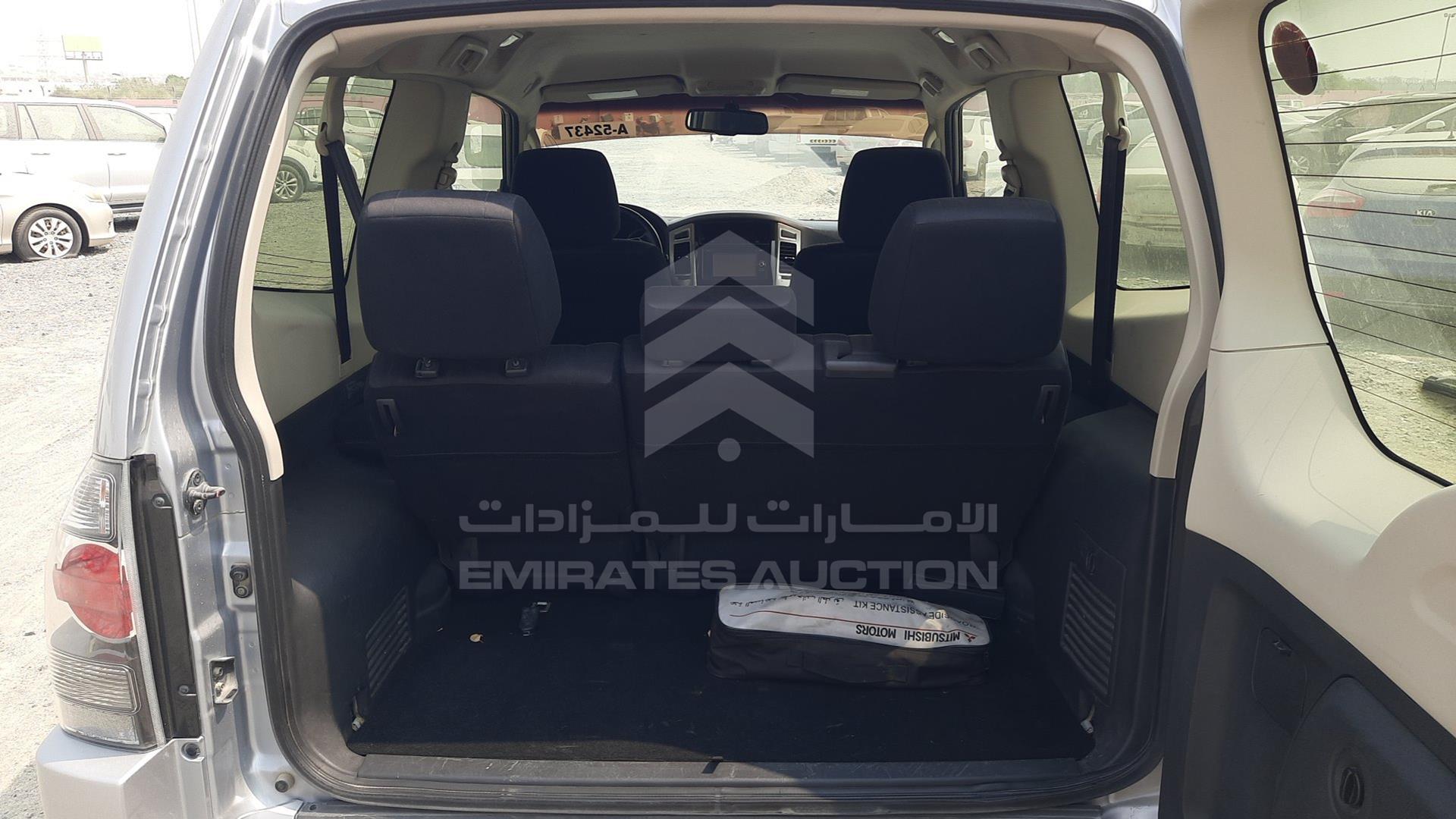 2016 MITSUBISHI PAJERO VIN: JMYMRV85WGJ730396