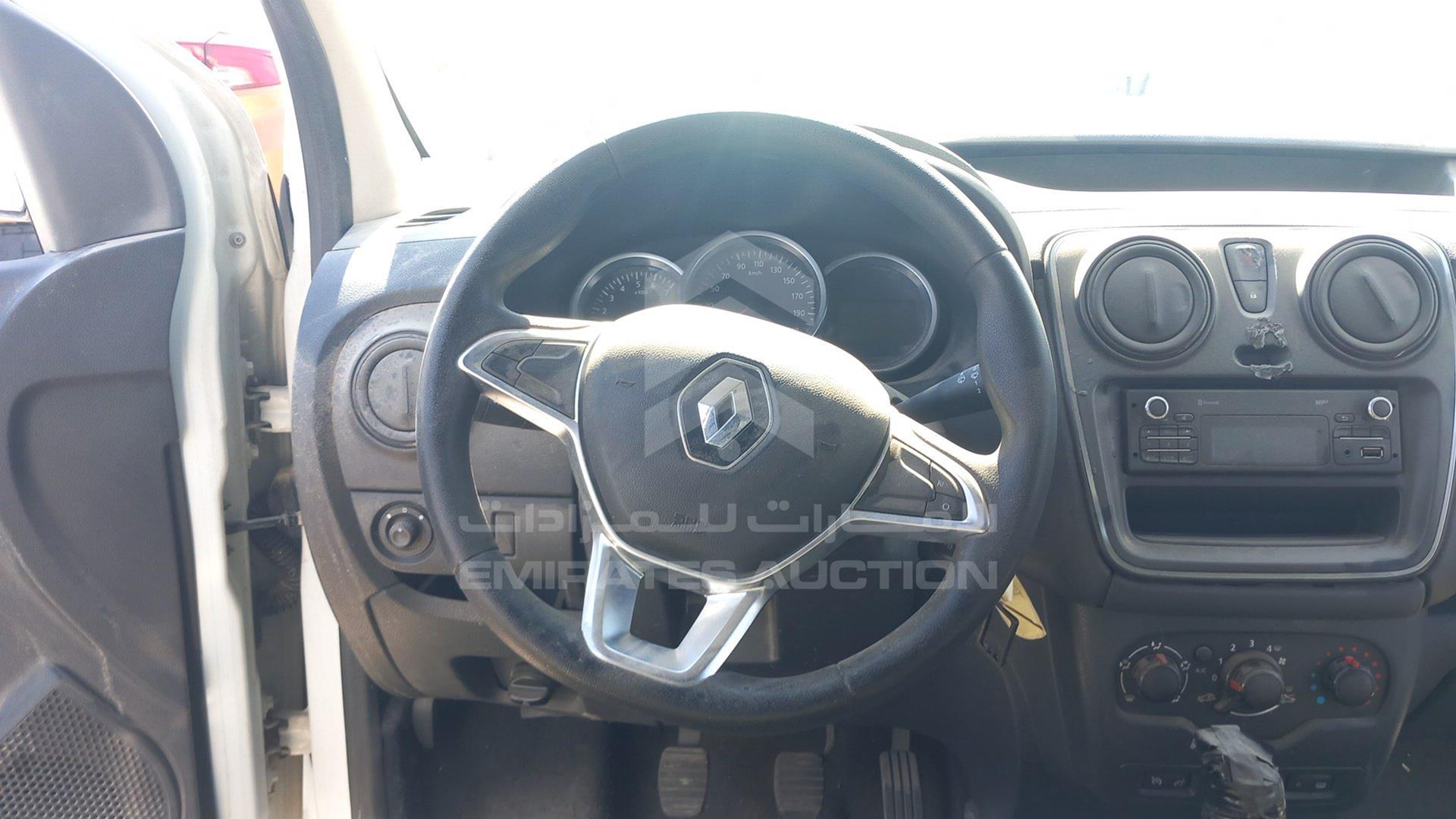 2019 RENAULT DOKKER VIN: VF18SRB41KG459726