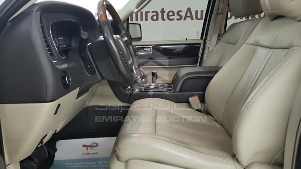 Lincoln Navigator 2017 5LMJJ3LT8HEL05455 Image 13