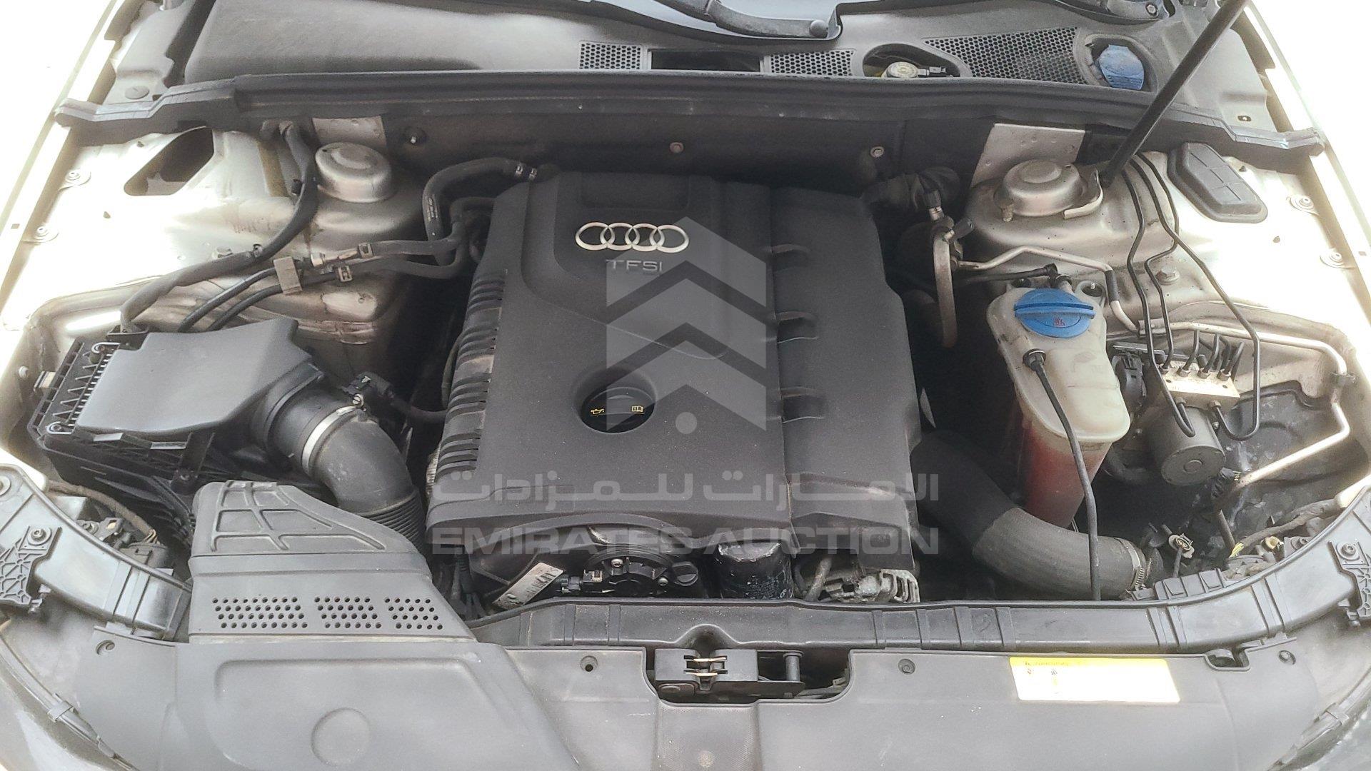 WAUACCFL6FA005492 - 2015 Audi A4 - #460408