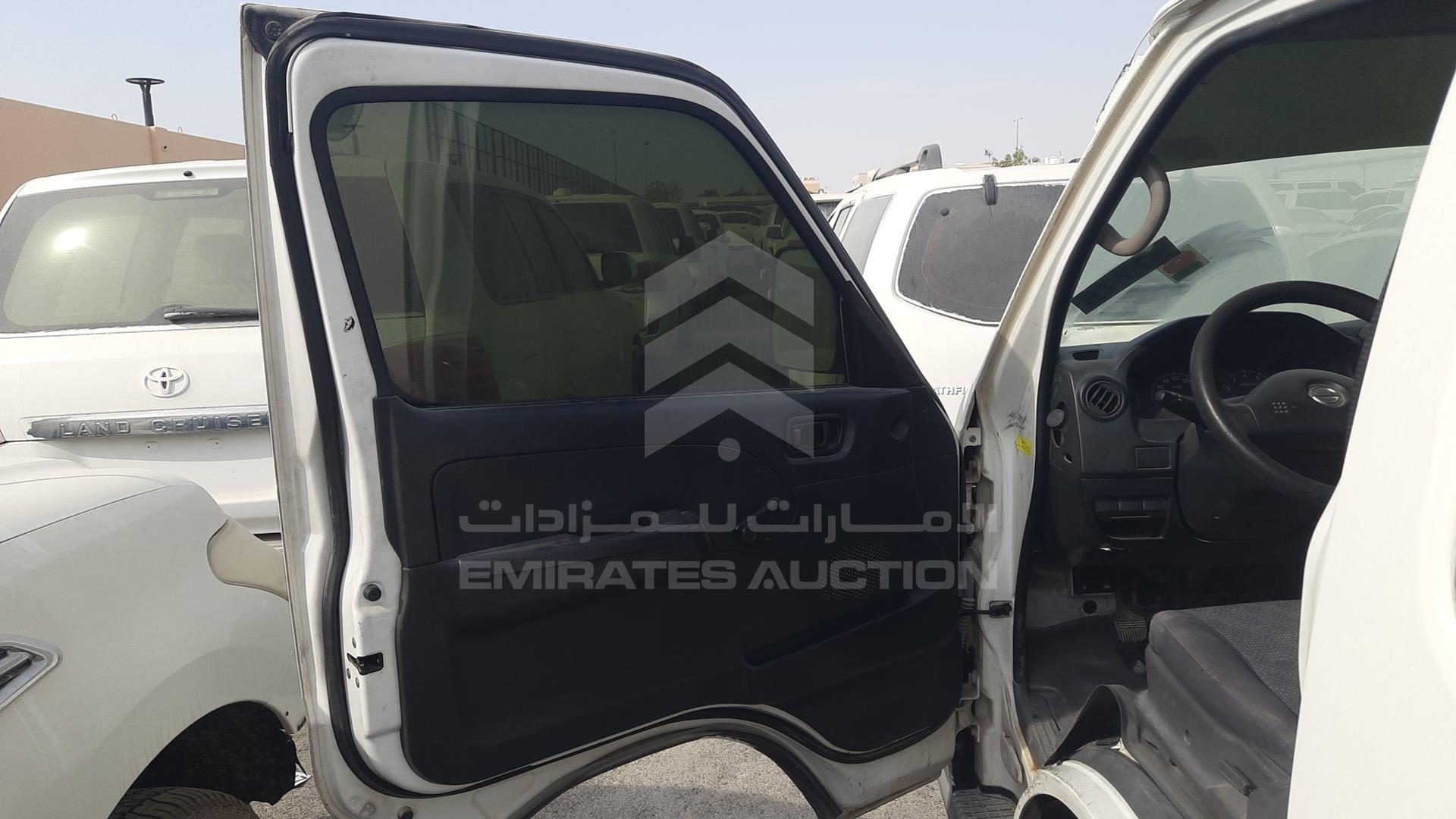 0 NISSAN VAN VIN: JN6AE54S38X005515