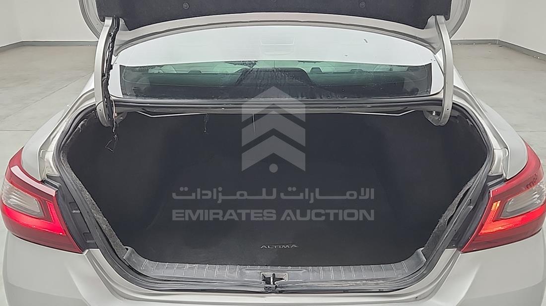 نيسان التيما 2018 — زاوية صندوق السيارة — صورة 21