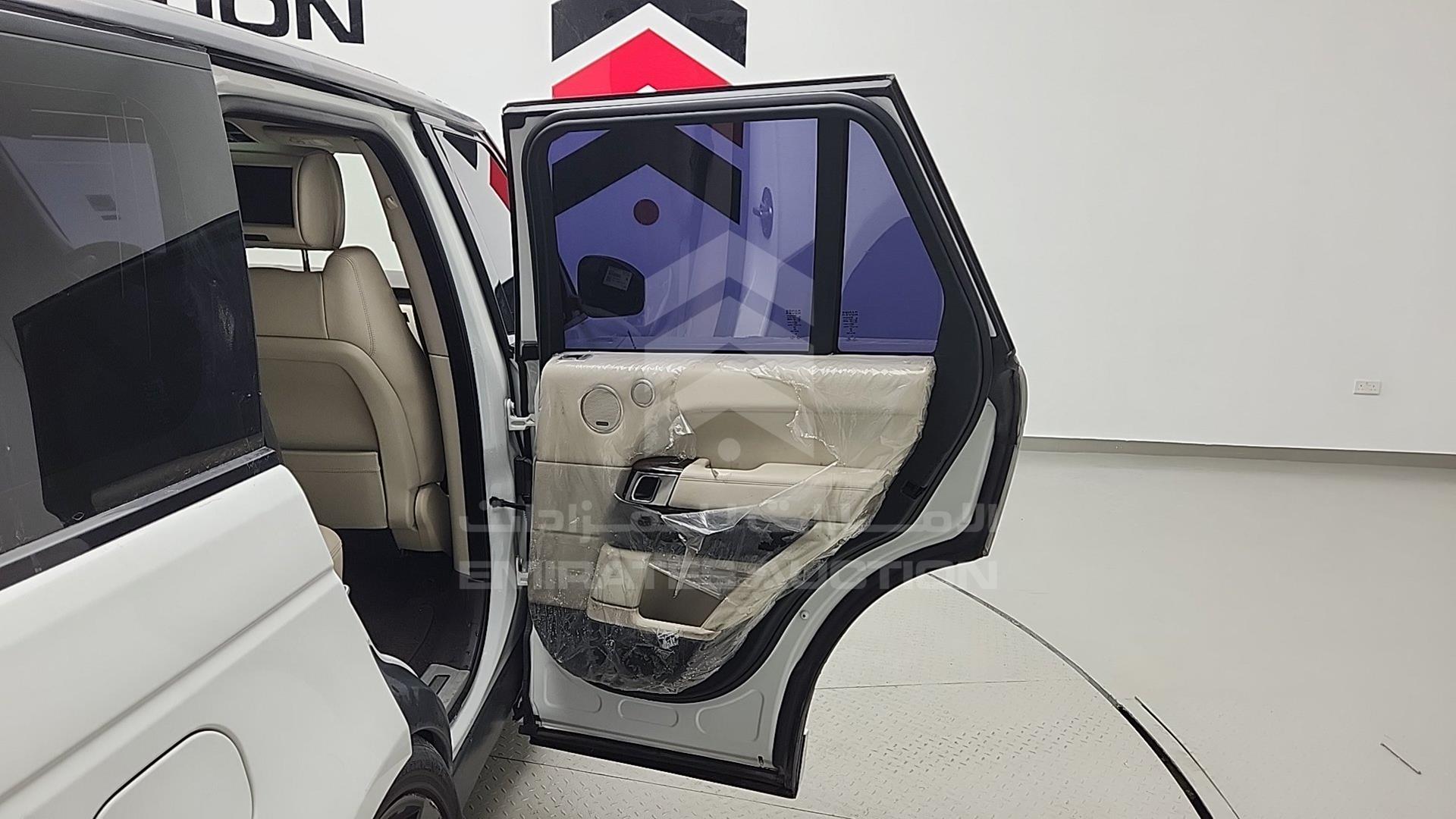 2013 RANGE ROVER VOGUE VIN: SALGA2EF8DA113790