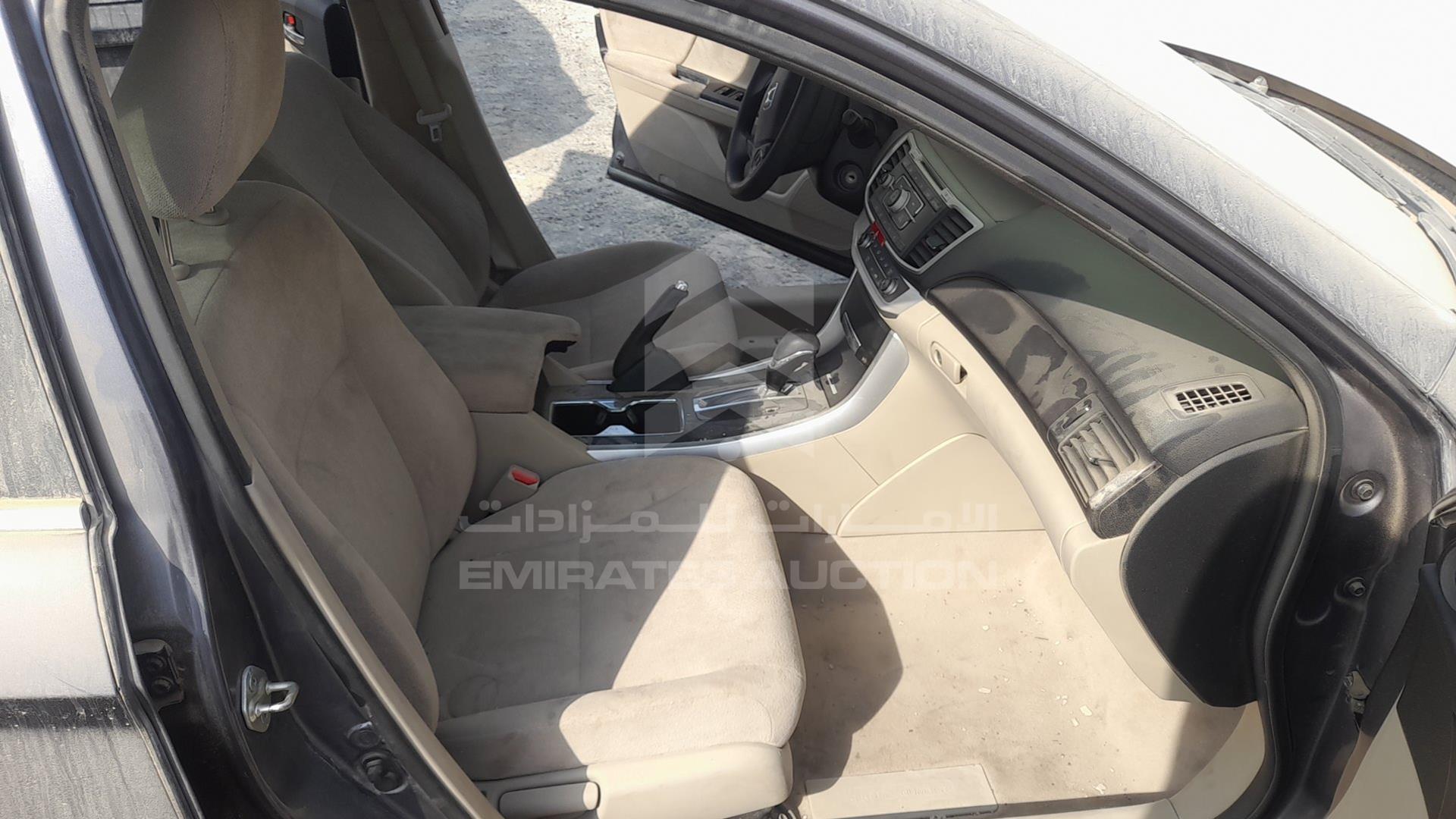 2013 HONDA ACCORD VIN: 1HGCR262XDA618452