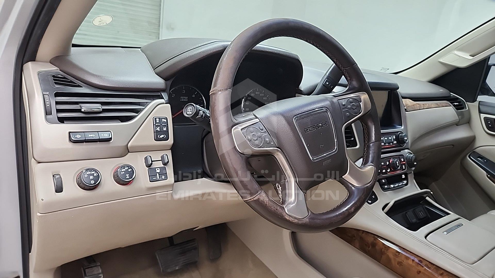 2015 GMC YUKON DENALI VIN: 1GKS27KJ7FR257490